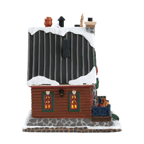 LEMAX Alpine Lodge in a holiday village scene adding warm focal light