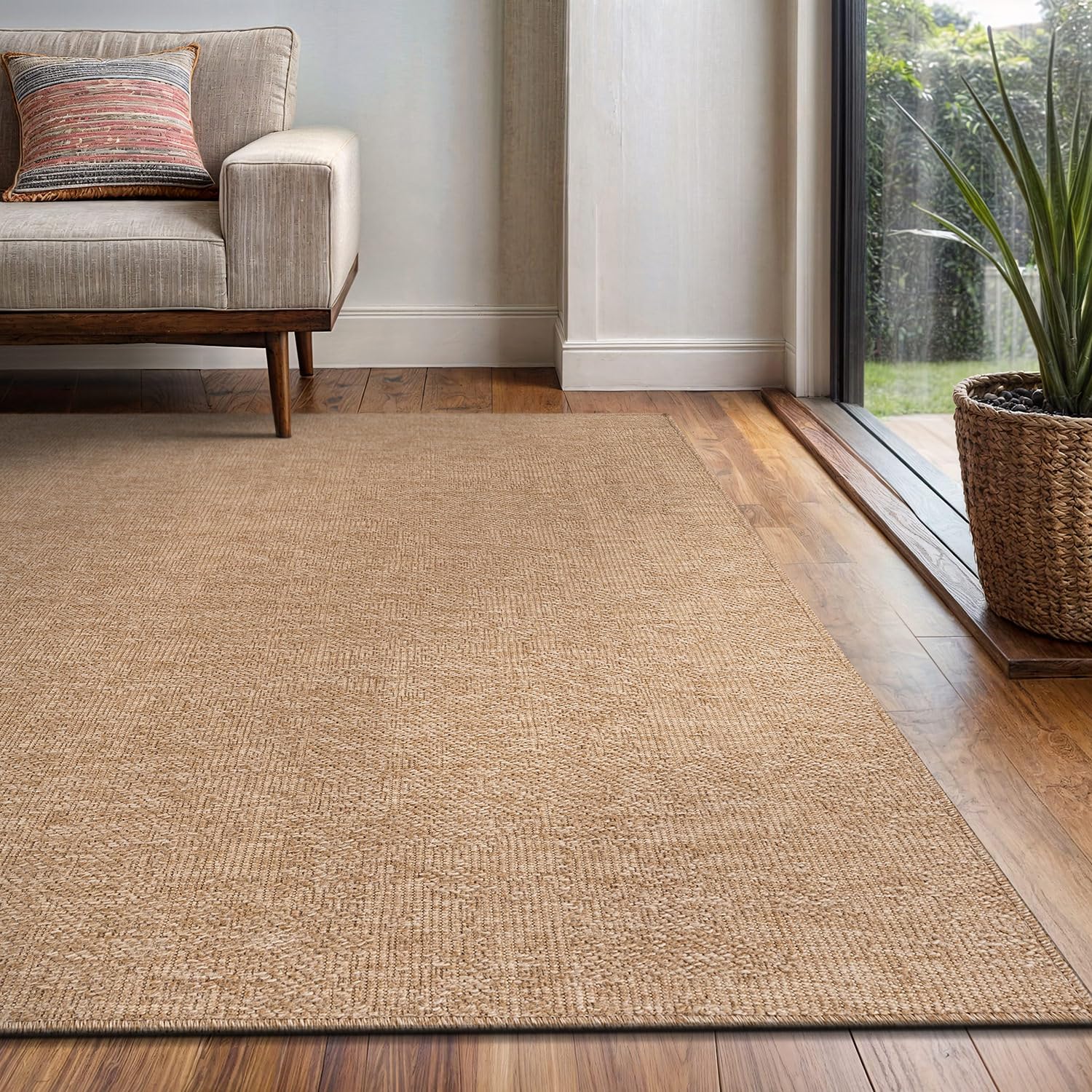 Lena Rug edge binding detail highlighting reinforced seam and long-lasting edge