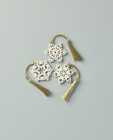 Lenox snowflake close-up of pierced detailing, showcasing intricate craftsmanship benefit
