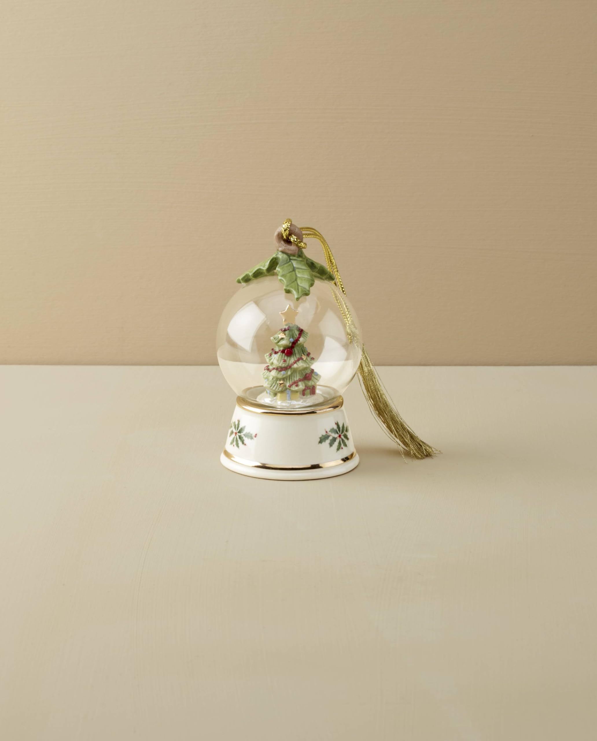 Lenox side profile displaying holly motifs on porcelain, emphasizes elegant finish