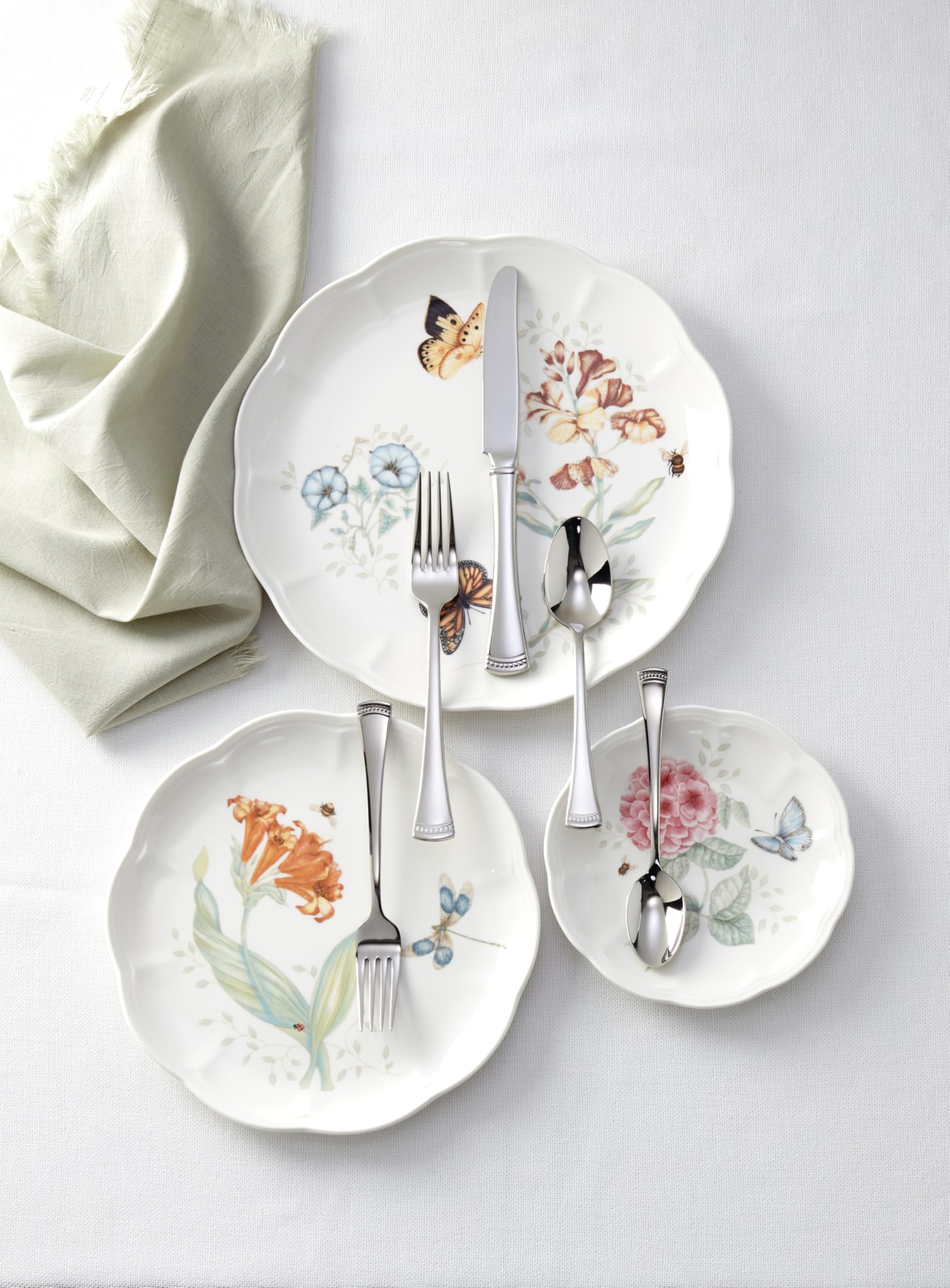 Lenox Portola flatware in dining scene showing sophisticated table styling benefit