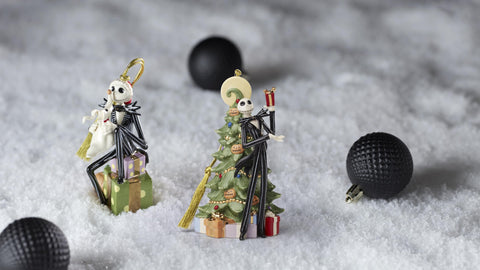 Lenox Santa Jack beside ruler showing compact size and scale