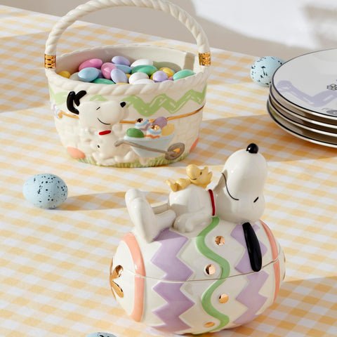 Lenox Snoopy and Woodstock filled with candy showing gift-ready presentation
