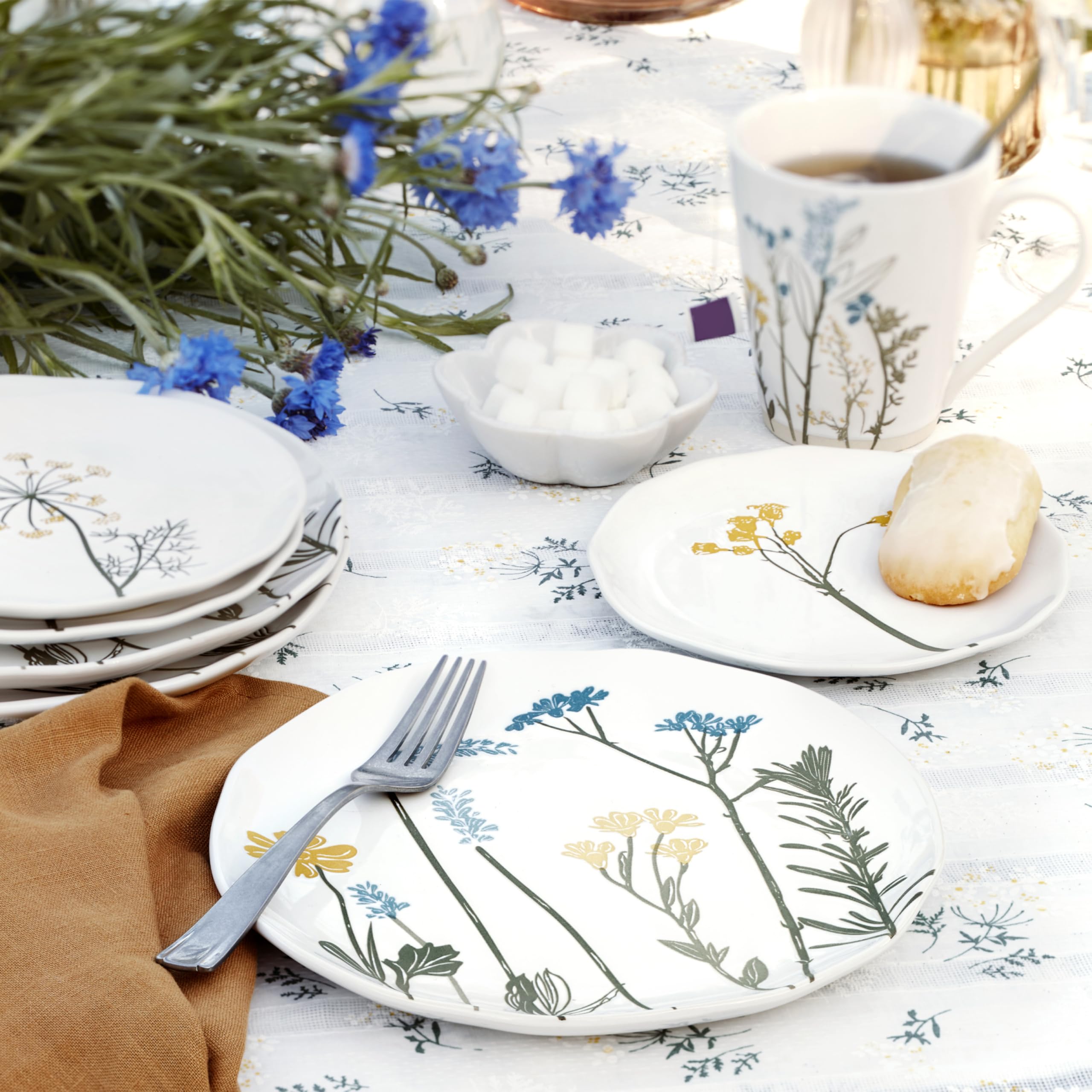 Lenox plates in use with dessert displayed, enhancing table presentation