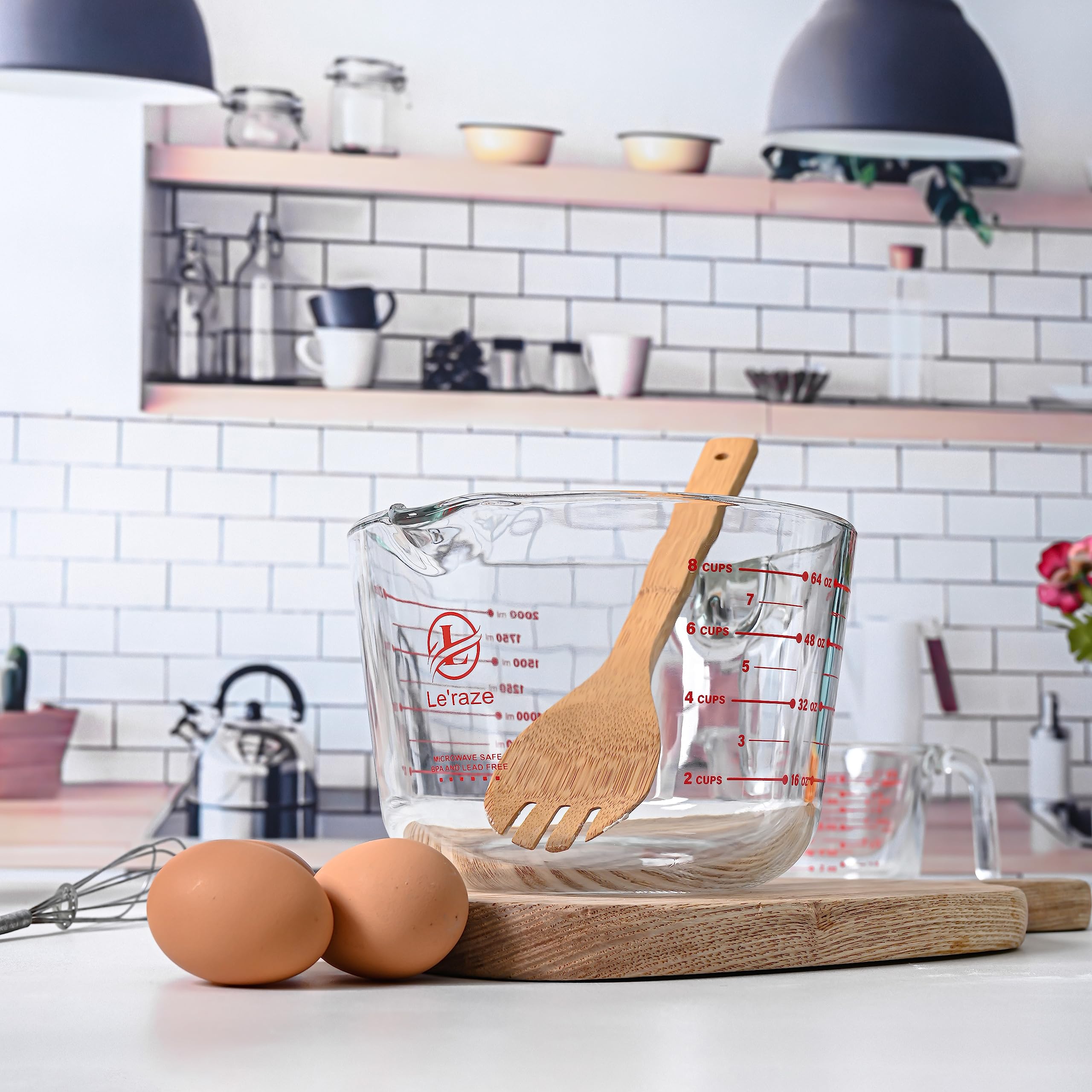 Le'raze borosilicate glass texture demonstrating heat-resistance and durability