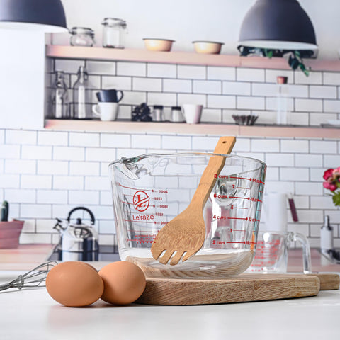 Le'raze borosilicate glass texture demonstrating heat-resistance and durability