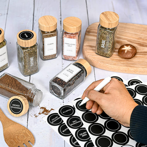 Le'raze lifestyle shot on countertop showing organized aesthetic benefit