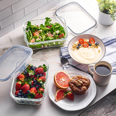 Le'raze meal-prepped lunches packed and labeled ready to go showing meal-prep efficiency benefit