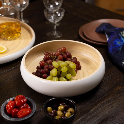 LEXA bowl in use serving salad to show large 130 oz capacity benefit