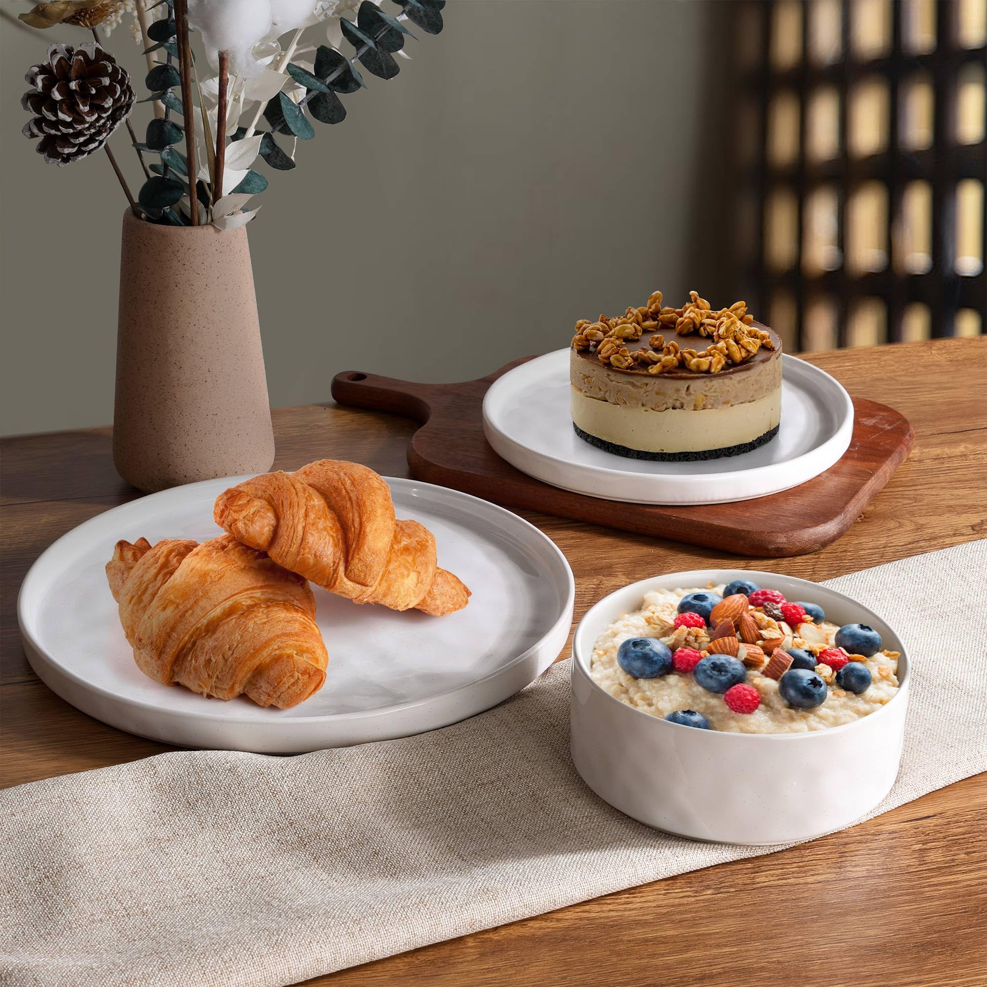 LIANYU stacked salad plates showing space-saving storage and stable nesting