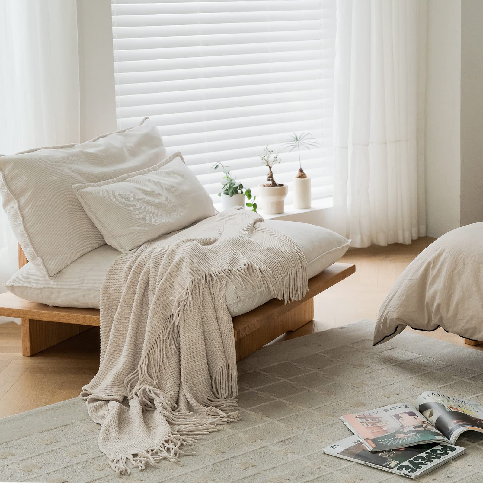 lifein fringe detail showing farmhouse-style edges and decorative visual interest