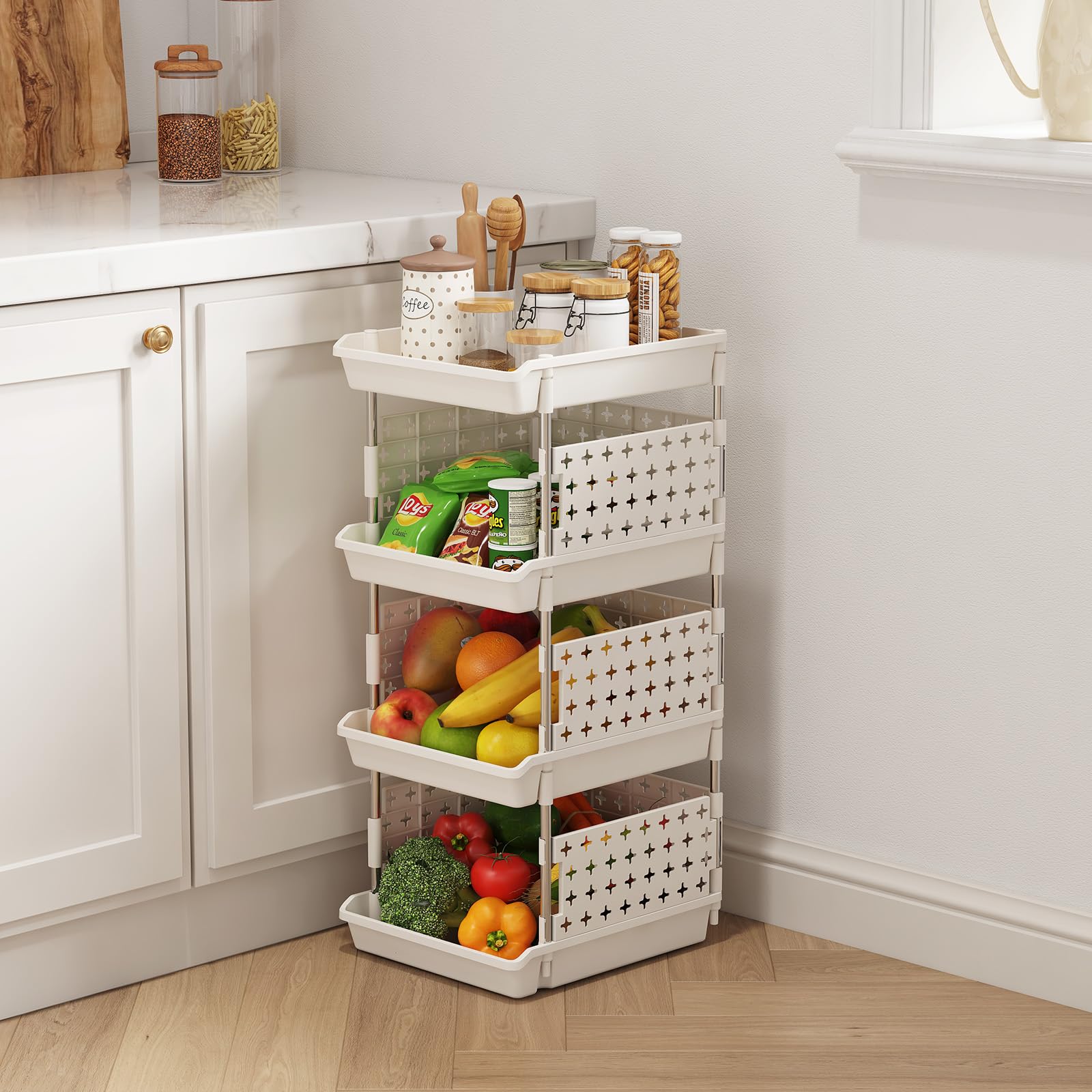 Lifewit size and scale next to common items showing compact footprint