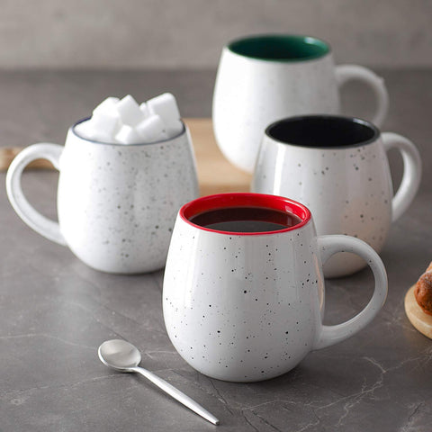 LIFVER mug in microwave indicating safe reheating and convenience