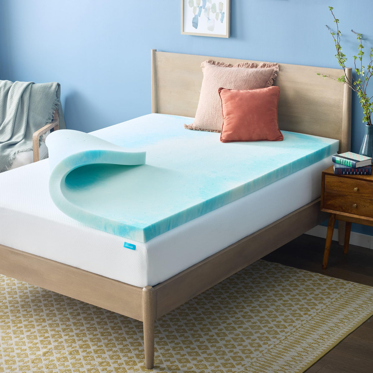 Linenspa front packaging for queen topper showing product benefits