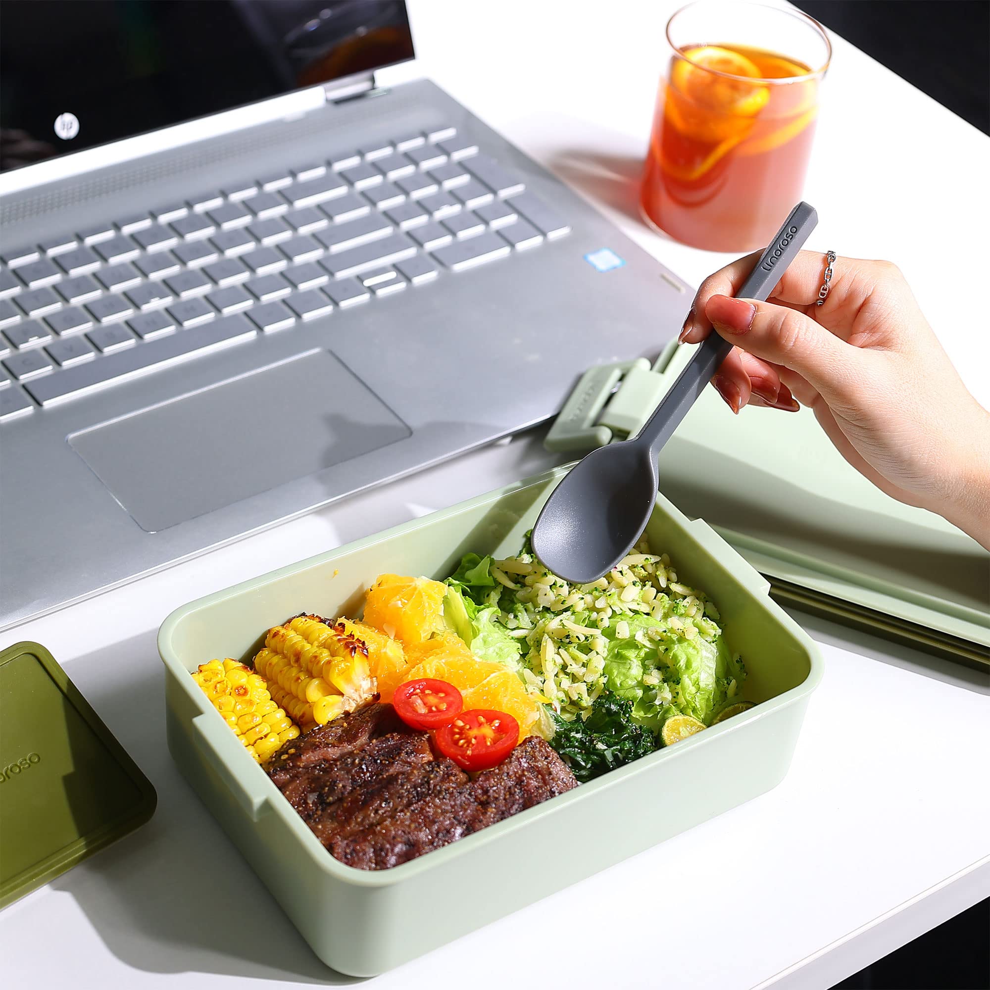 linoroso utensils and sauce cups displayed for on-the-go convenience