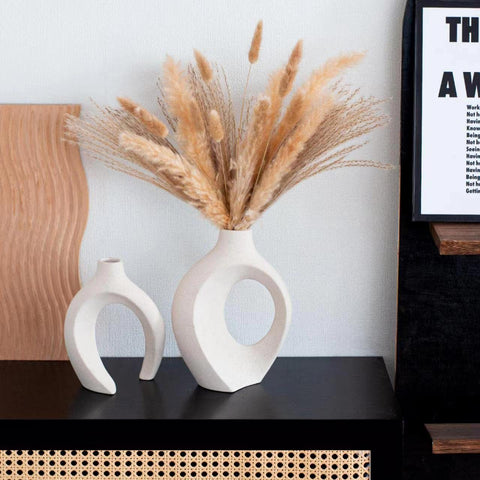 Liotww pair styled with dried pampas demonstrating long-lasting decor use