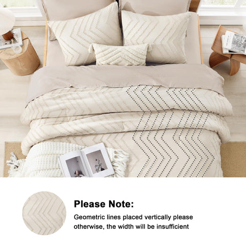 Litanika comforter edge stitching detail ensuring even fill and durable finish