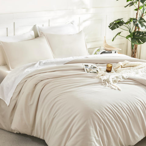 Litanika comforter in a styled bedroom illustrating cozy neutral ambiance