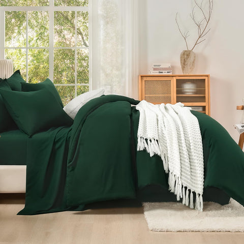 Litanika pillow shams and pillowcases displayed to show matching design and comfort