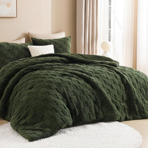 Litanika olive green comforter front view showing full bedding coverage and style