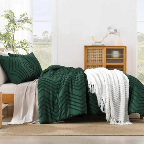 Litanika pillowcase edge and seam close-up showing quality stitching and durable finish benefit
