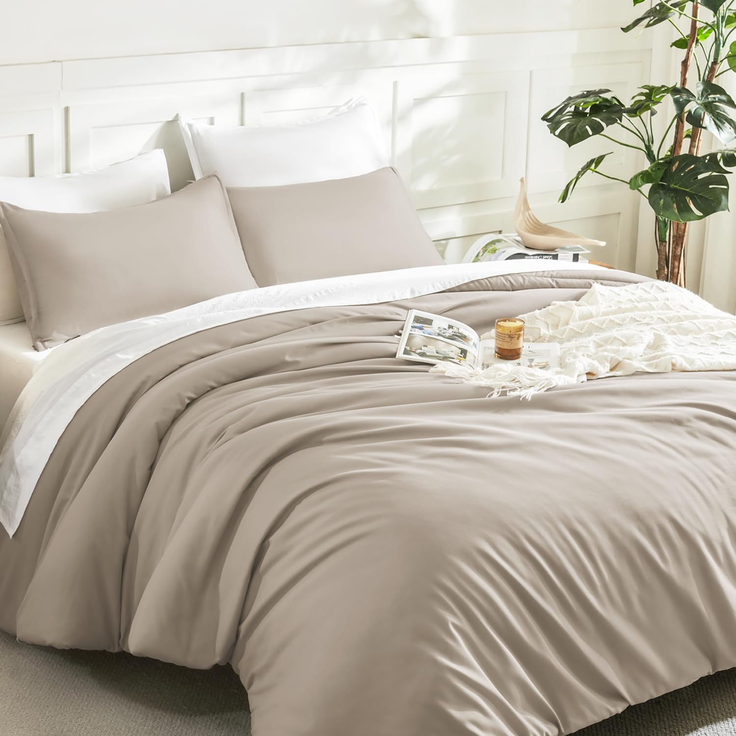 Litanika pillowcases folded to show fit and finishing for consistent bed appearance