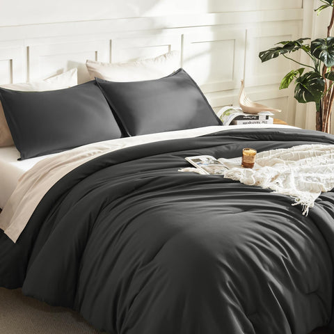 Litanika pillowcases detail showing smooth seams and roomy size for plush pillow support