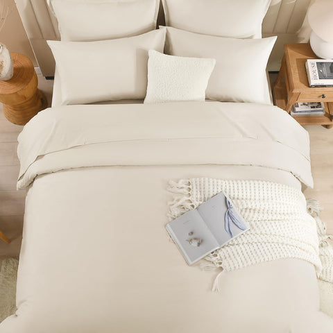 Litanika size scale mattress comparison showing comforter coverage and proper queen fit