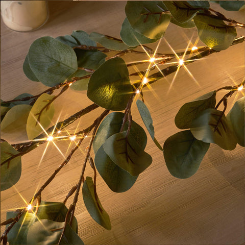 LITBLOOM close-up of eucalyptus leaf texture highlighting realistic appearance