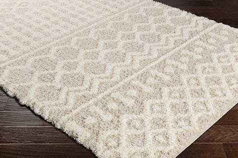 Livabliss reverse backing detail showing machine-woven stability and flatness benefit