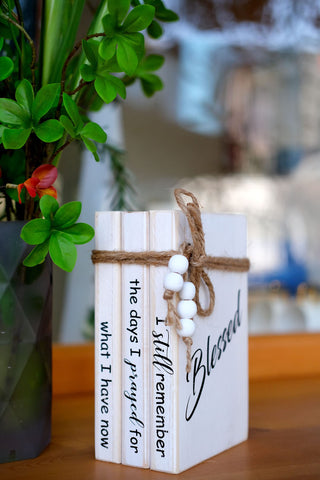 LIVDUCOT close-up of silk-printed text and painted wood for lasting finish