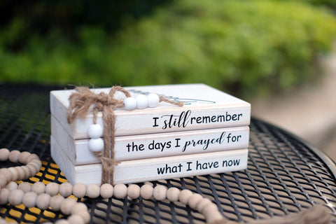 LIVDUCOT side angle showing inspirational spine quote to enhance mantel style