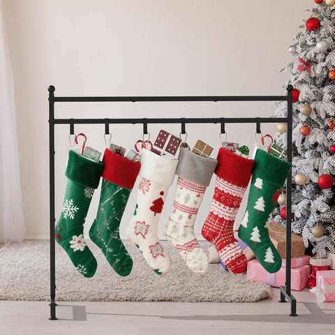 Livilord matte black finish texture that resists wear and blends with holiday decor