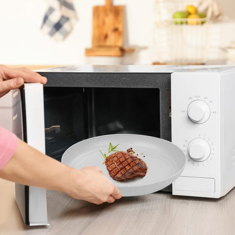 LIYH deep bowl showing capacity and secure grip for serving