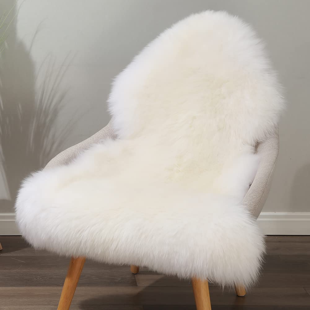LLB sheepskin rug front view showing plush texture and cozy appeal