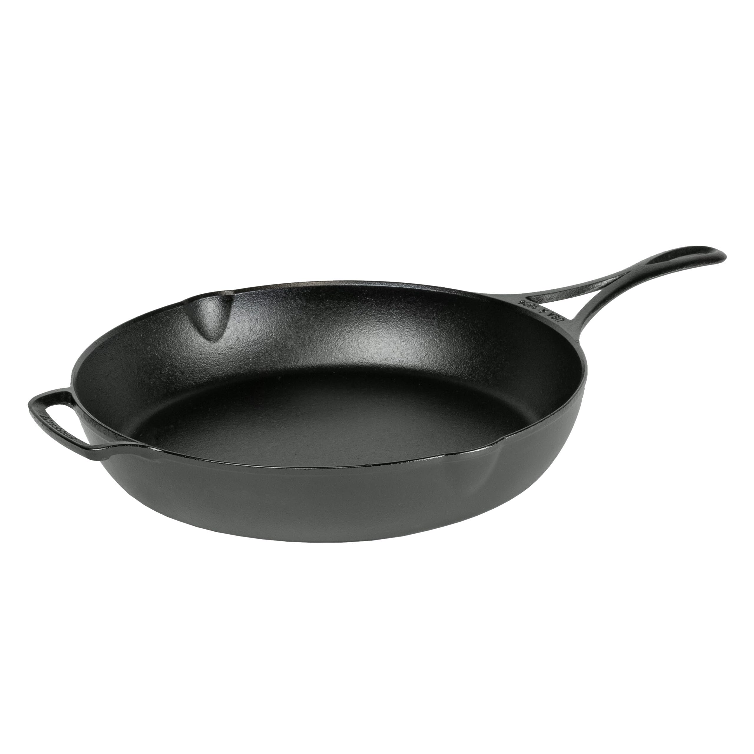 Lodge Blacklock front view showing lightweight profile and cooking surface benefit