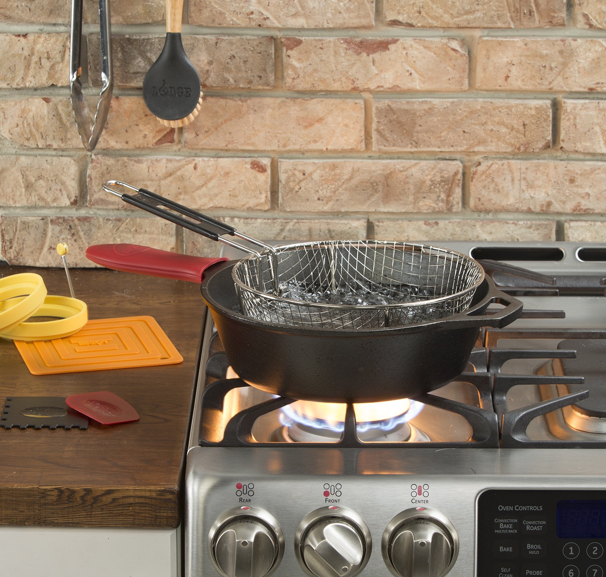 Lodge skillet beside measuring cup showing 5-quart capacity and extra depth for one-pot meals