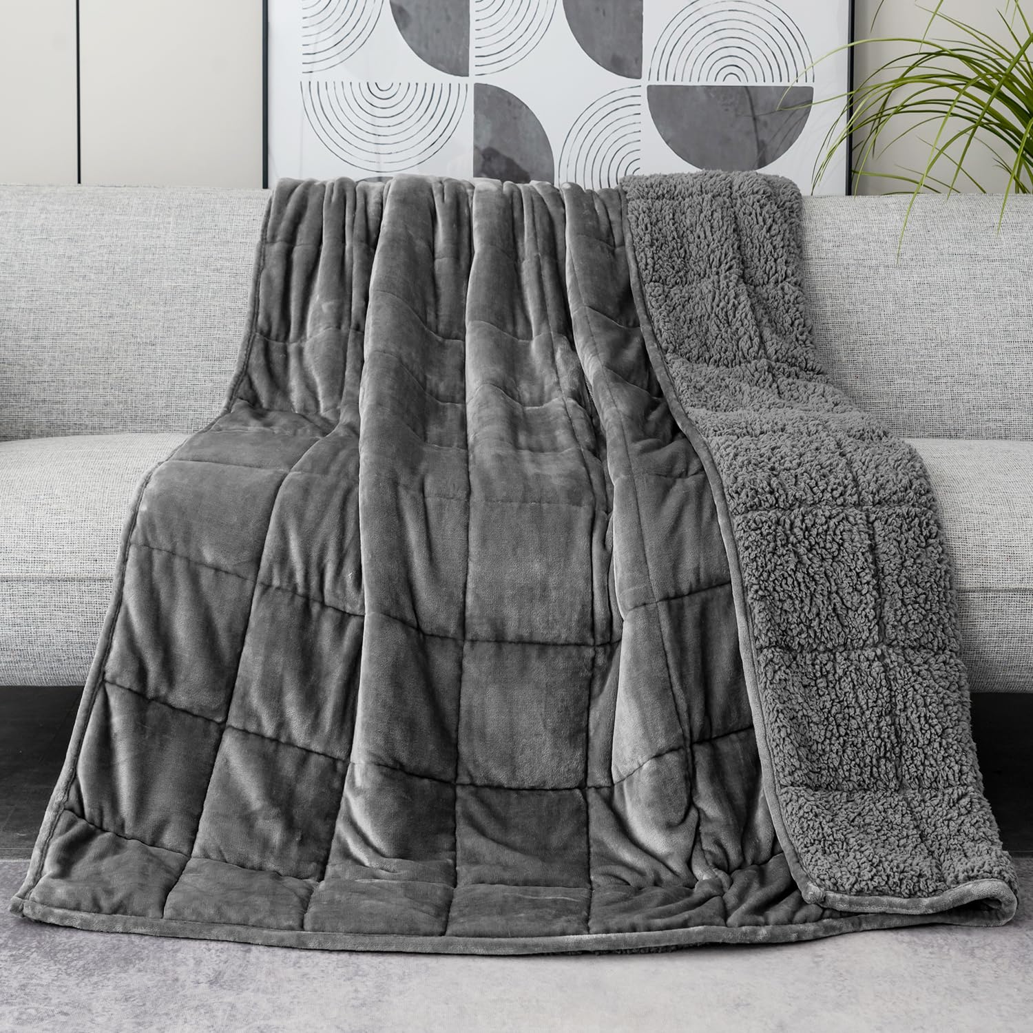 Lofus queen front view showing grey blanket and neat stitching for comfort