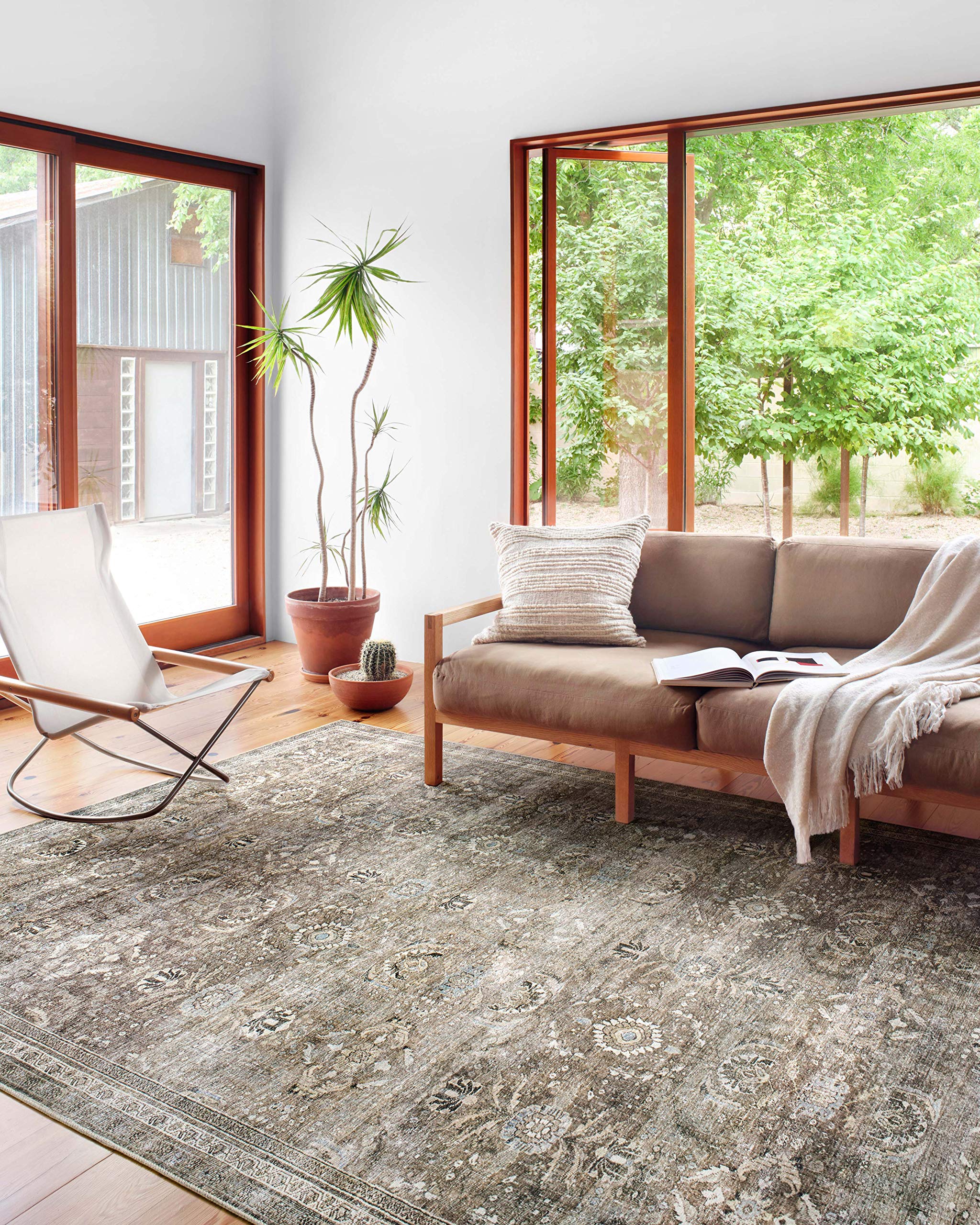 Loloi Layla corner detail highlighting distressed pattern and long-lasting edge finish