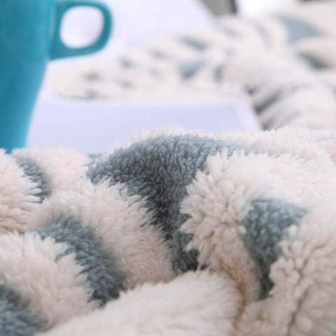 LOMAO folded blanket presented as a gift-ready package for easy gifting