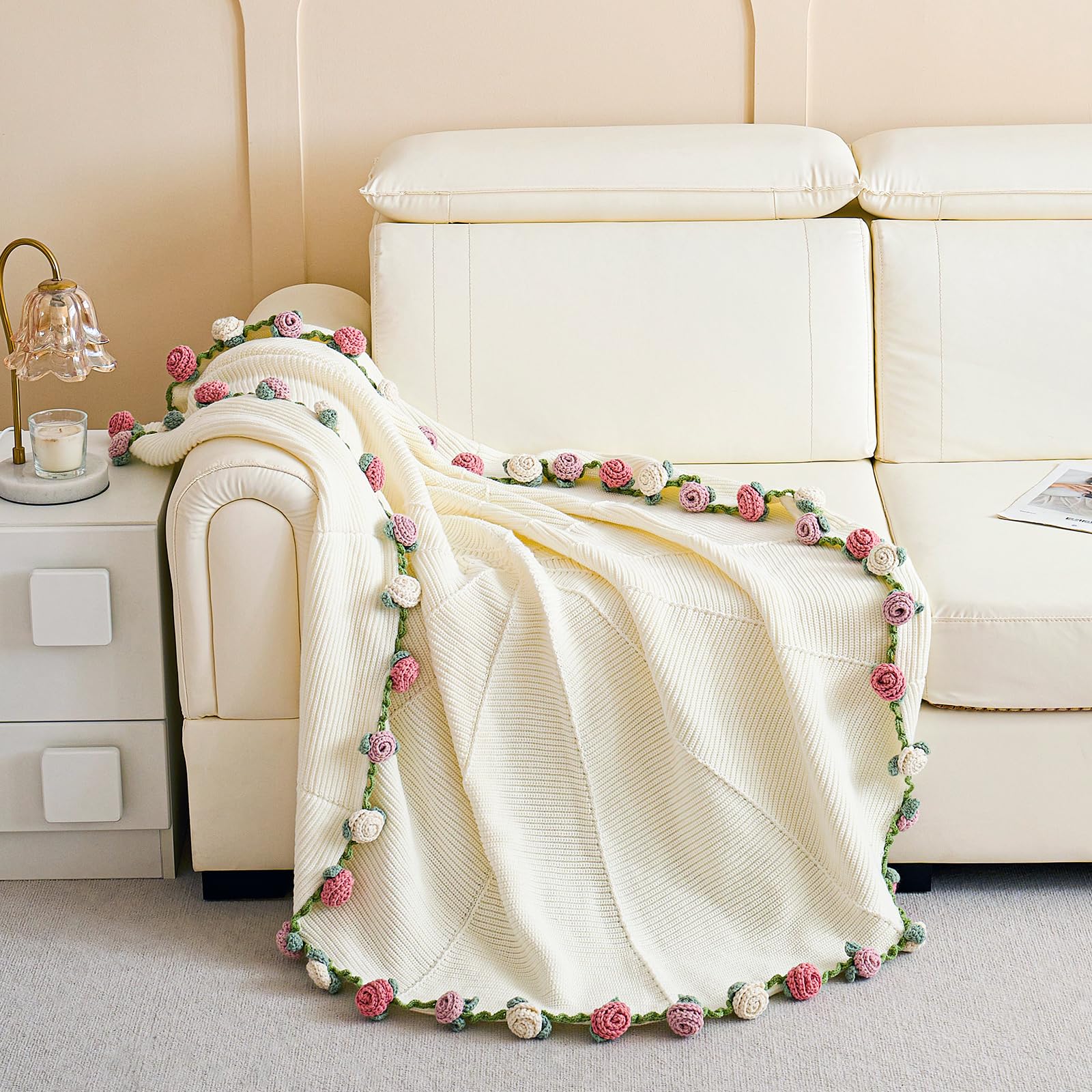 Longhui Bedding close-up of crocheted rose detail showing texture and handcrafted charm benefit