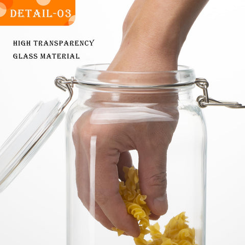 LOOIOOJ jar beside measuring cup showing 50oz scale for portion planning