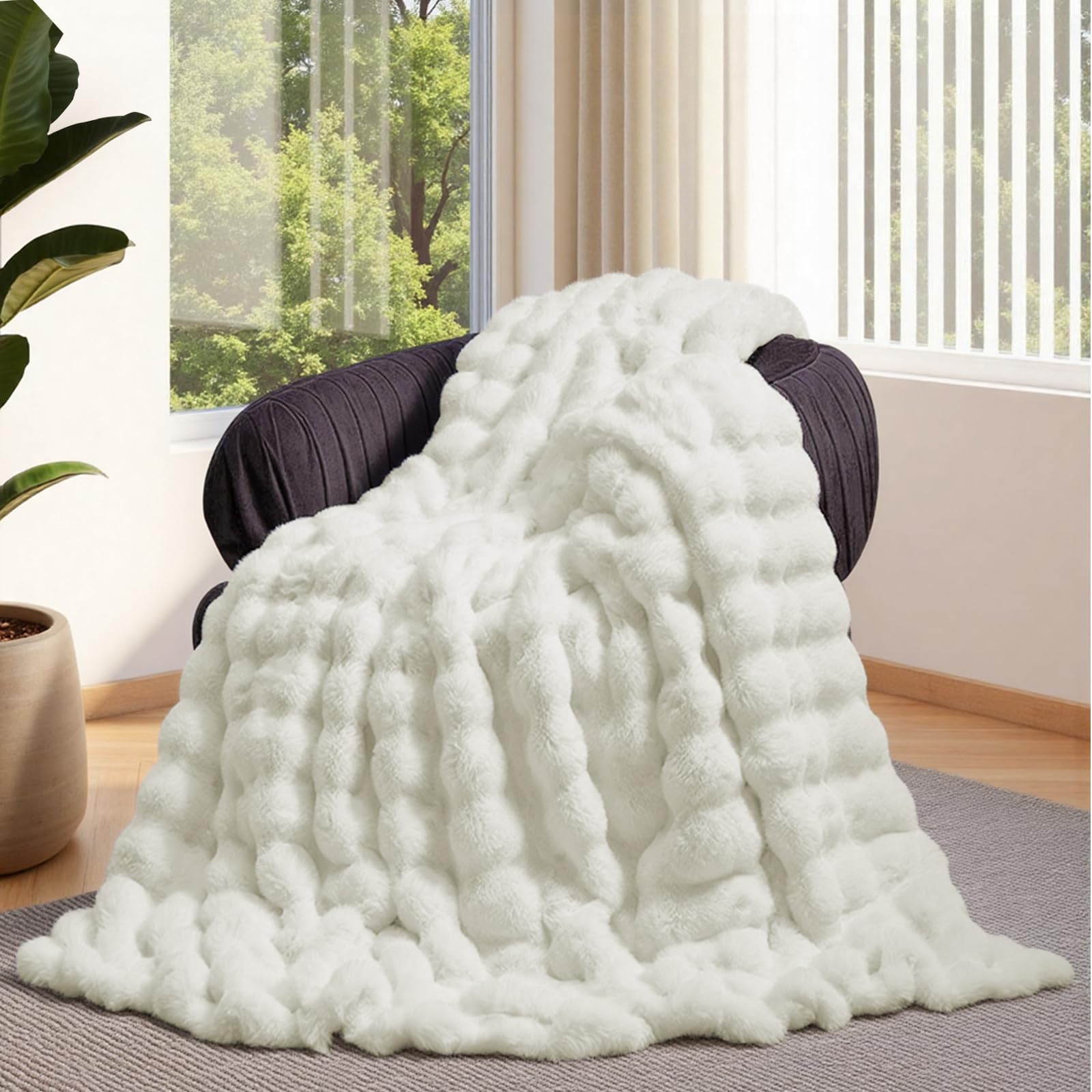 Lotus Karen front folded showing cream color and neat edges for instant warmth