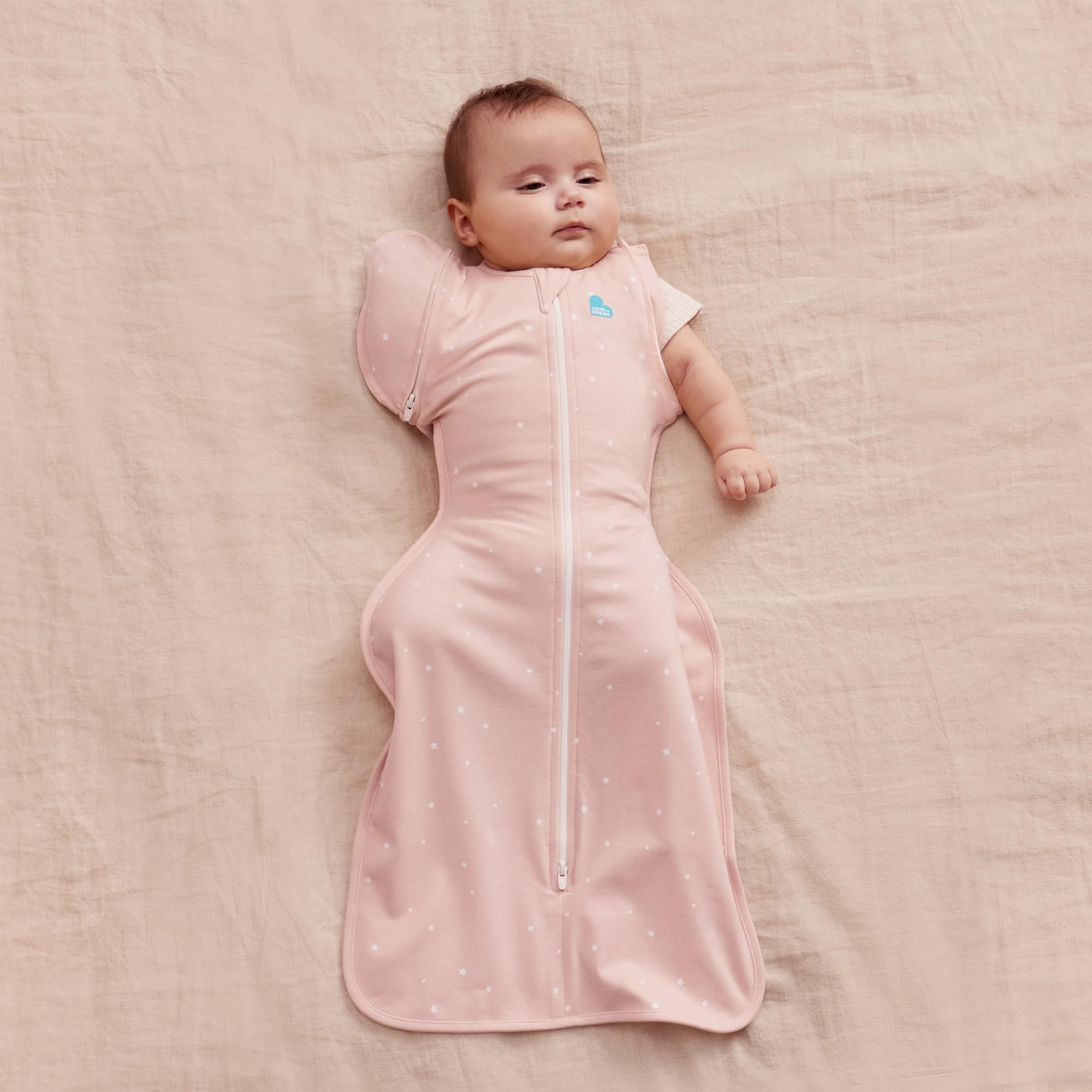 Love to Dream close-up of twin zipper enabling quick diaper changes benefit