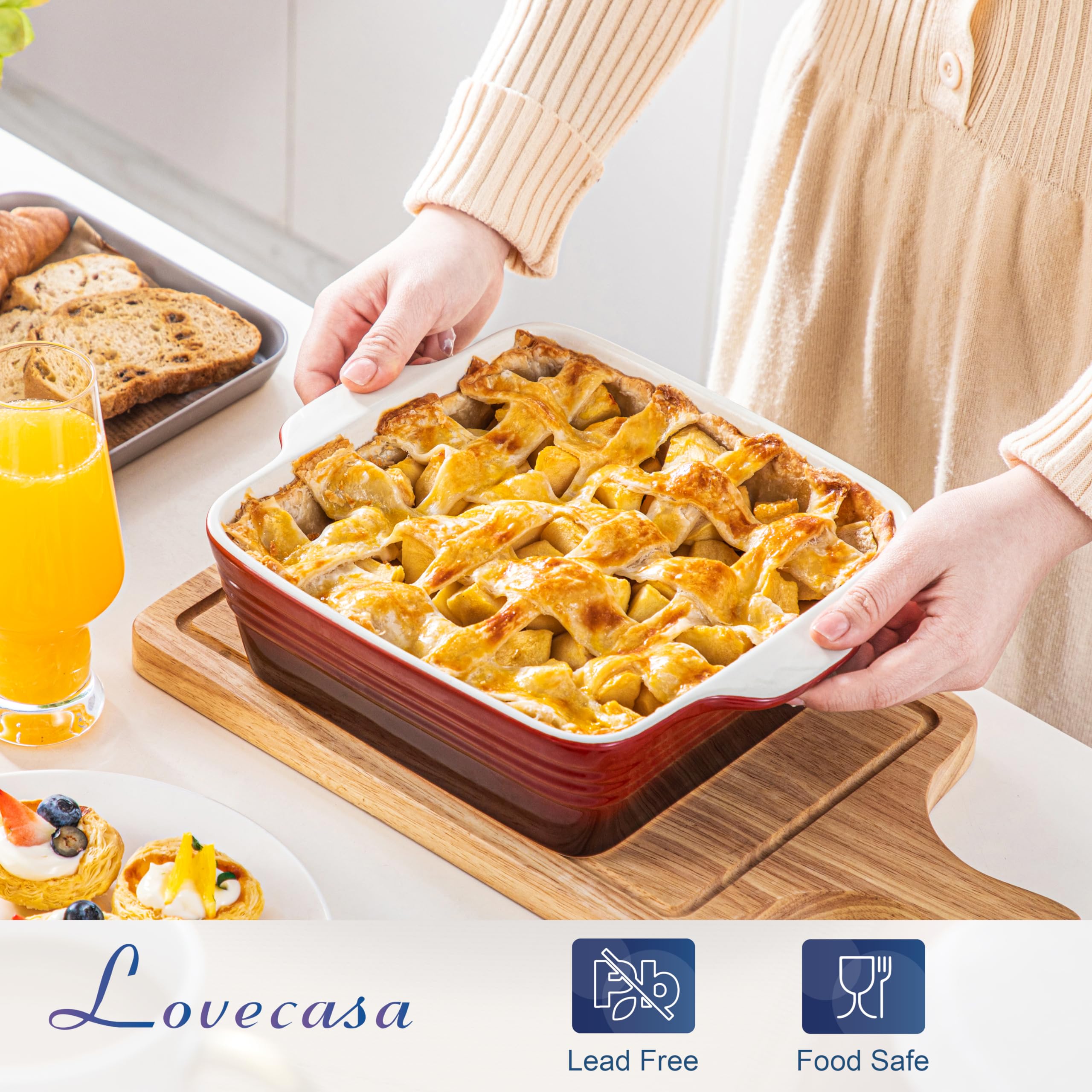 LOVECASA pan holding freshly baked brownies illustrating even baking benefit
