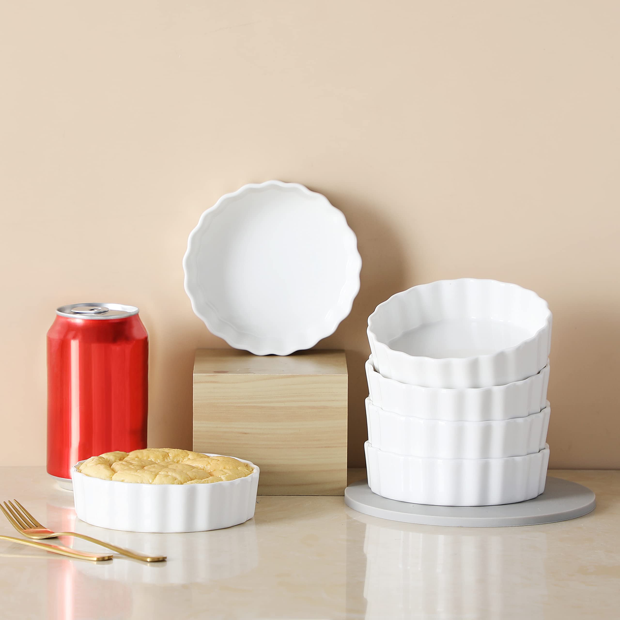 LOVECASA close-up of glossy porcelain glaze demonstrating non-porous, stain-resistant surface