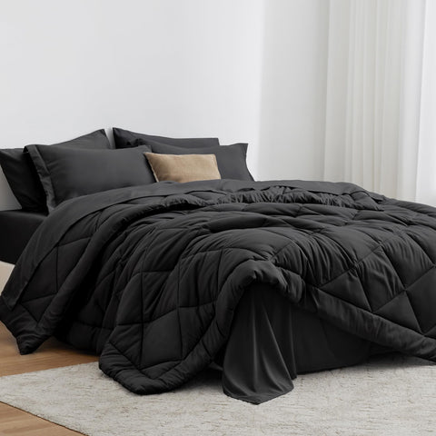 Love's cabin black comforter front view showing sleek coverage and modern look