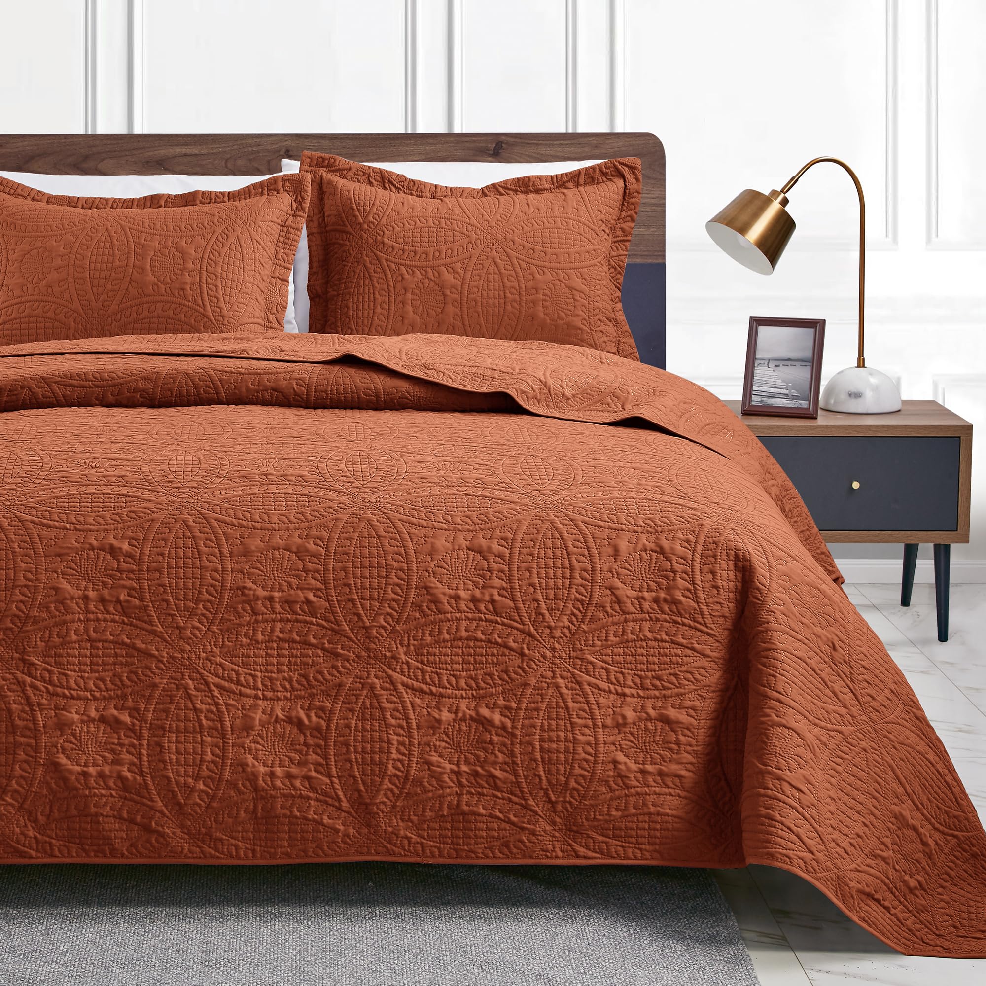 Love's cabin king quilt front view showing smooth umber finish and modern style