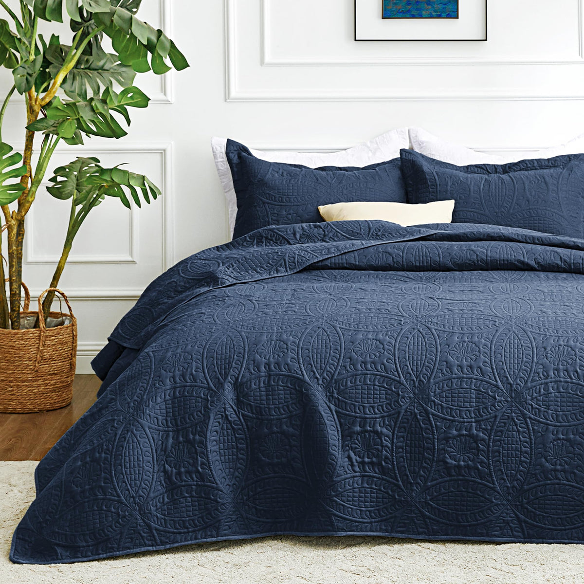Love's cabin quilt front view showing navy color and neat finish, enhances bedroom style