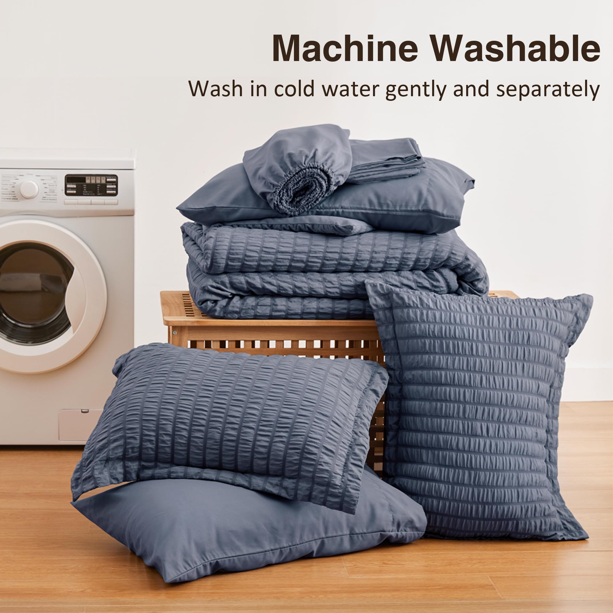 Love's cabin vacuum-packed bedding showing compact shipping and easy unboxing benefit